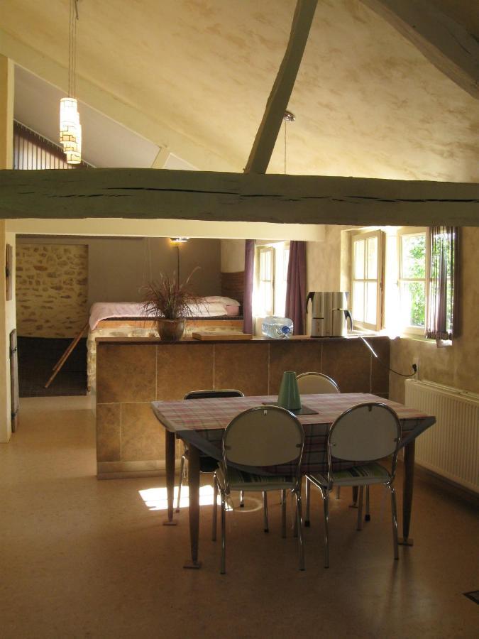 4 Collines Bed & Breakfast Hagnicourt Bagian luar foto